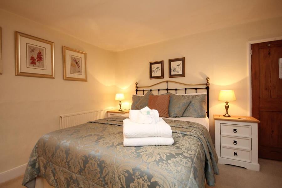 Dunster Mill House Bed & Breakfast Room photo